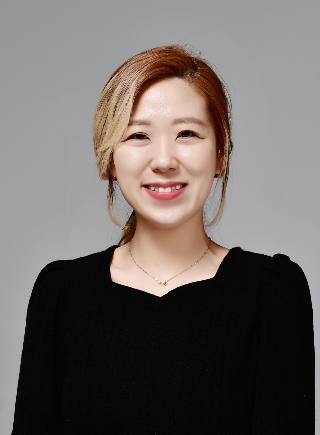 김신예 